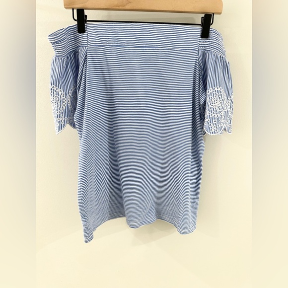 Loft Off Shoulder Blue Stripe Eyelet Sleeve Tee Size XXS - Picture 3 of 5